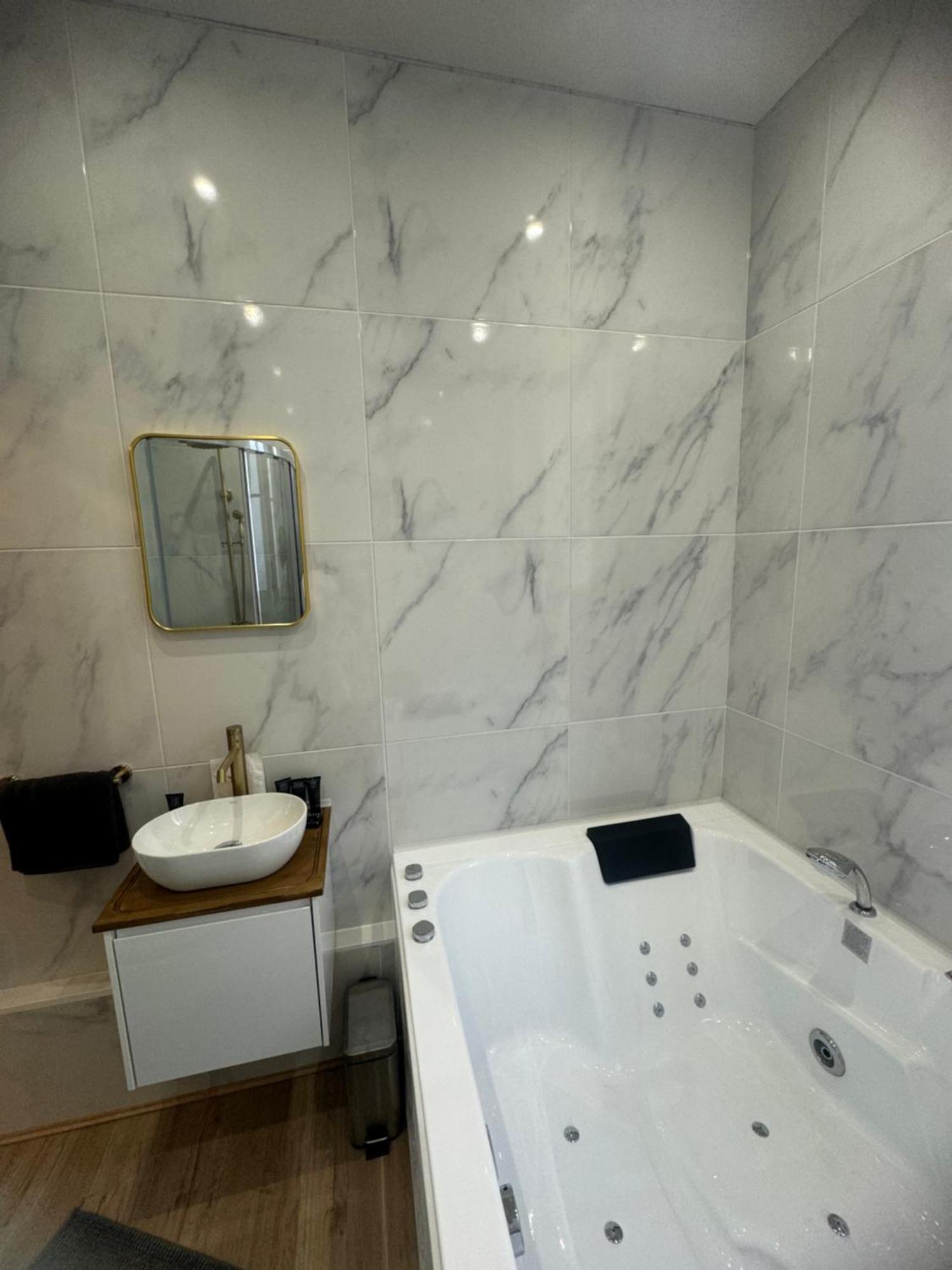 L'Experience Appartement & Spa Prive Chambery Chambéry Exterior foto